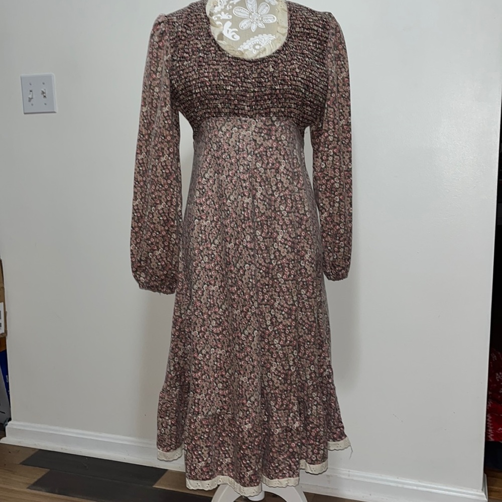 Vintage 1960s-1970s Boho Floral Prairie Dress Hippie Woodstock Sz 8 Grannycore